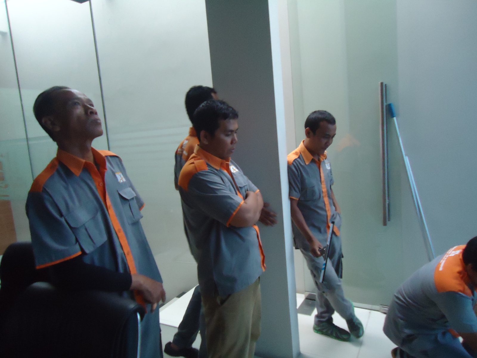 Sertifikasi Cleaning Service