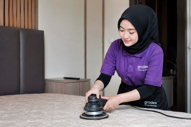 Cuci Sofa Bali Pinih Bersih